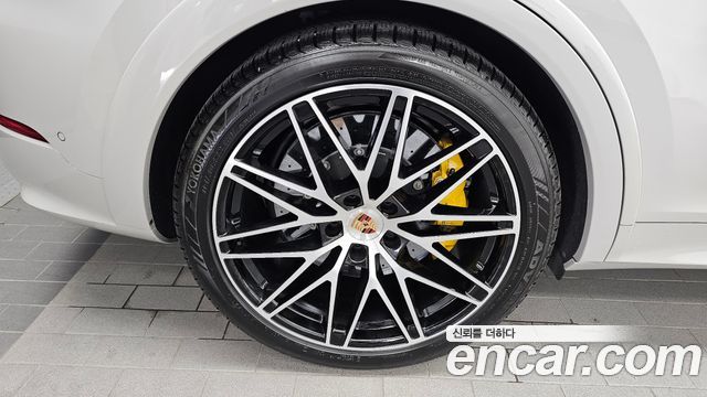 Porsche Cayenne (PO536) 4.0 GTS Coupe 2025 — фото 5