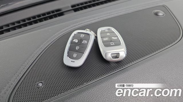 Hyundai Grandeur (IG) 3.0 LPi Rent Car Modern 2022 — фото 21