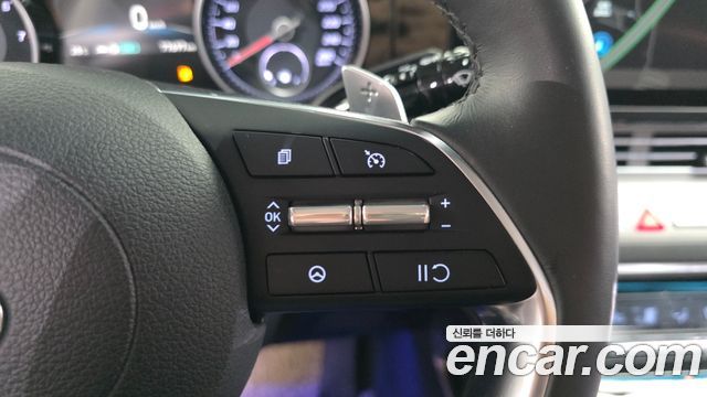 Hyundai Grandeur (IG) 3.0 LPi Rent Car Modern 2022 — фото 23