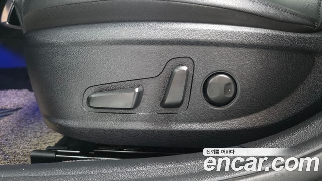Hyundai Grandeur (IG) 3.0 LPi Rent Car Modern 2022 — фото 37