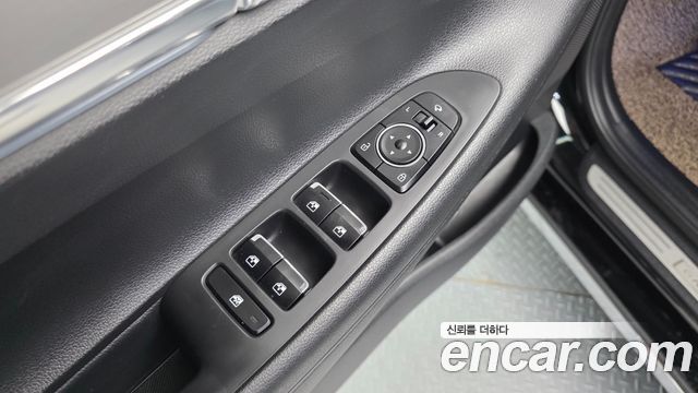 Hyundai Grandeur (IG) 3.0 LPi Rent Car Modern 2022 — фото 41