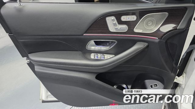 Mercedes-Benz GLE-Class (W167) GLE400d 4MATIC Coupe 2021 — фото 24