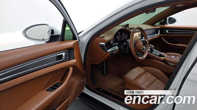 Porsche Panamera (971) 2.9 AWD E-Hybrid Platinum Edition 2023 — фото 10