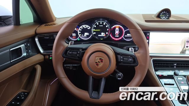 Porsche Panamera (971) 2.9 AWD E-Hybrid Platinum Edition 2023 — фото 13