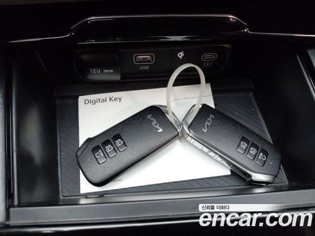 Kia Sportage Hybrid (V) Signature 2WD 2023 — фото 14