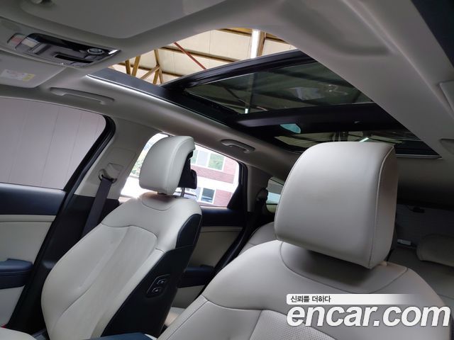Kia Sportage Hybrid (V) Signature 2WD 2023 — фото 15