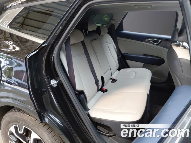 Kia Sportage Hybrid (V) Signature 2WD 2023 — фото 26