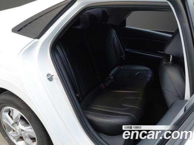 Hyundai Avante (CN7) 1.6 LPi (Rental Car) Smart 2023 — фото 11