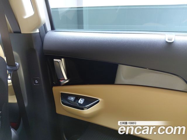 Kia Carnival (IV) Gasoline 9-Seater Noblesse 2023 — фото 19