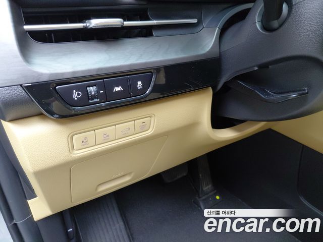 Kia Carnival (IV) Gasoline 9-Seater Noblesse 2023 — фото 27