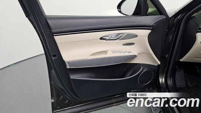 Genesis GV70 3.5T Gasoline AWD 2024 — фото 24