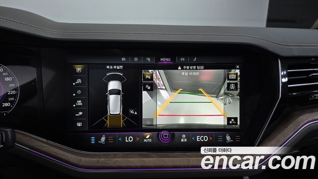 Volkswagen Touareg (III) 3.0 TDI Prestige 2020 — фото 18