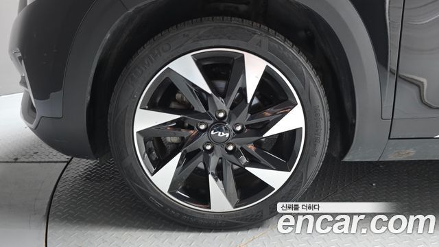 Kia Seltos Gasoline 1.6 Turbo 2WD Gravity 2023 — фото 5