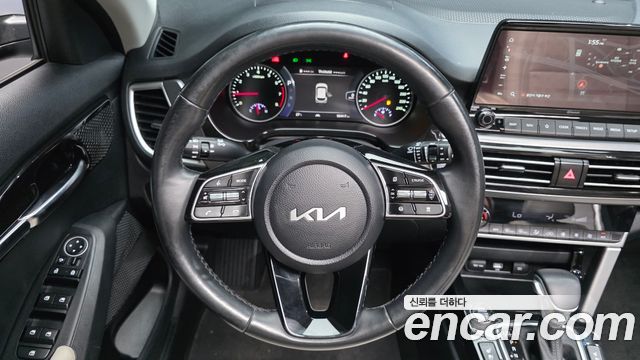 Kia Seltos Gasoline 1.6 Turbo 2WD Gravity 2023 — фото 13