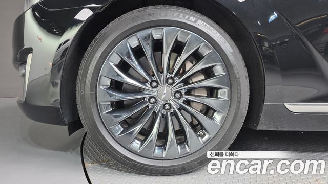 Genesis EQ900 3.8 GDI AWD Premium Luxury 2016 — фото 5