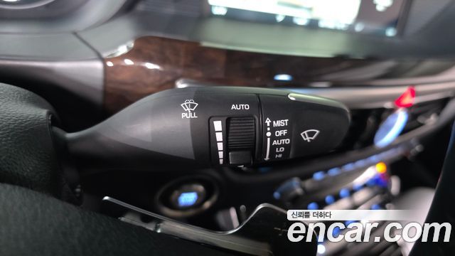 Genesis EQ900 3.8 GDI AWD Premium Luxury 2016 — фото 36