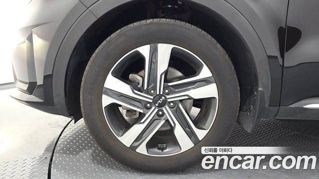 Kia Sorento (IV) HEV 1.6 2WD Noblesse 2023 — фото 5