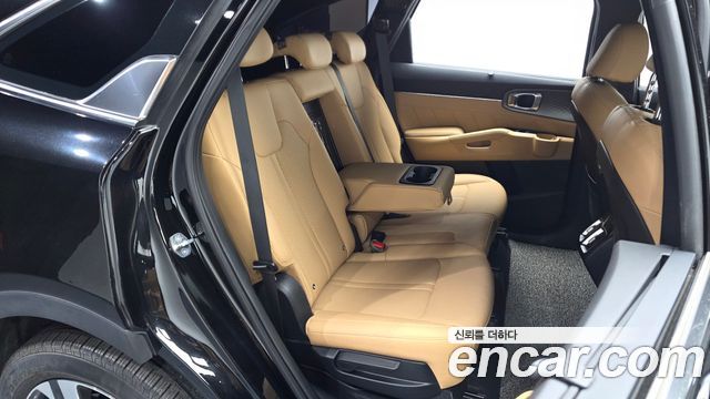 Kia Sorento (IV) HEV 1.6 2WD Noblesse 2023 — фото 12