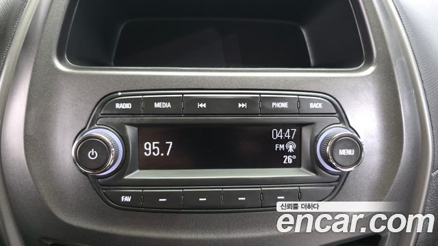Chevrolet Spark LS 2020 — фото 14