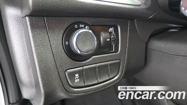 Chevrolet Spark LS 2020 — фото 16