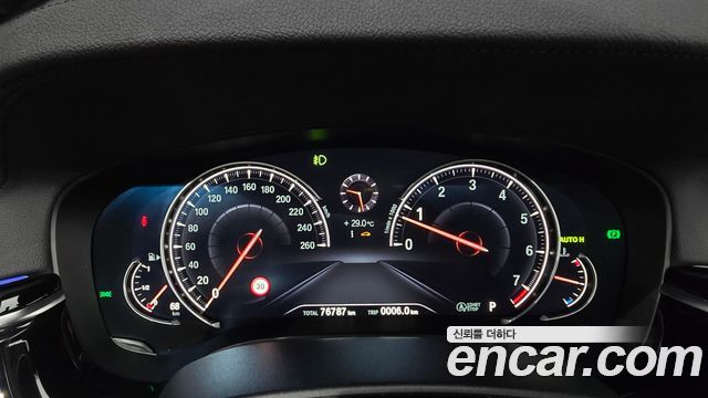 BMW 5 Series (G30) 520i Luxury 2018 — фото 8