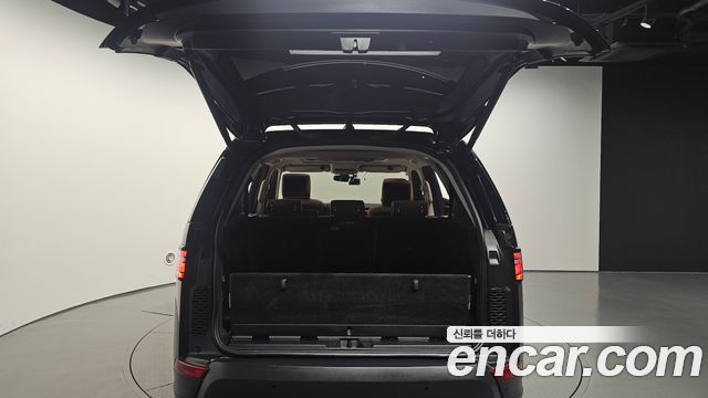 Land Rover Discovery 5 3.0 SD6 HSE Luxury 2020 — фото 24