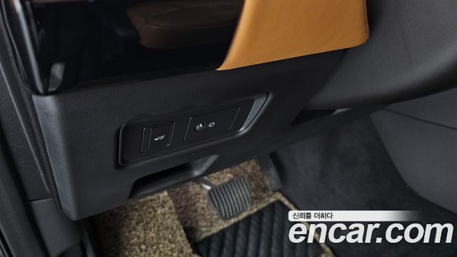 Land Rover Discovery 5 3.0 SD6 HSE Luxury 2020 — фото 36