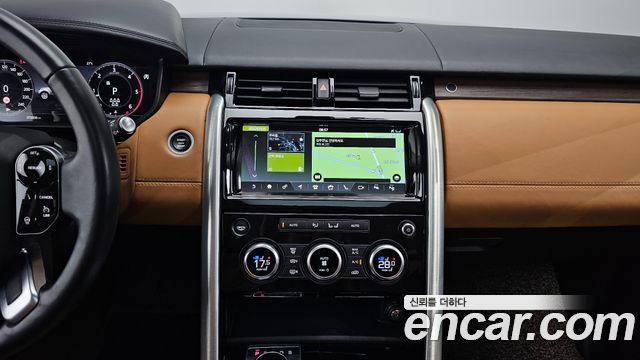 Land Rover Discovery 5 3.0 SD6 HSE Luxury 2020 — фото 38