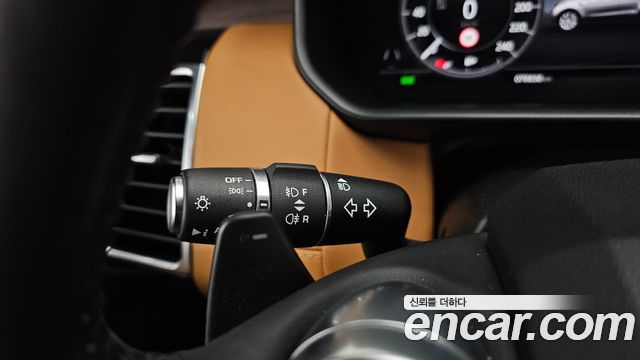 Land Rover Discovery 5 3.0 SD6 HSE Luxury 2020 — фото 42