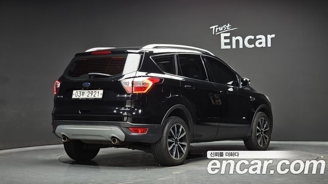 Ford Kuga (II) 2.0 Diesel Titanium 2017 — фото 2