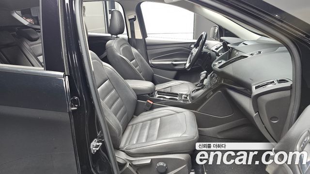 Ford Kuga (II) 2.0 Diesel Titanium 2017 — фото 10