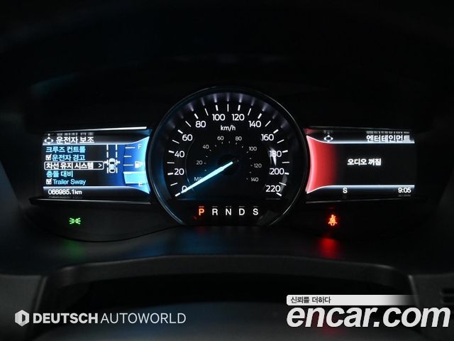 Ford Explorer 2.3 Limited 4WD 5th 2018 — фото 7