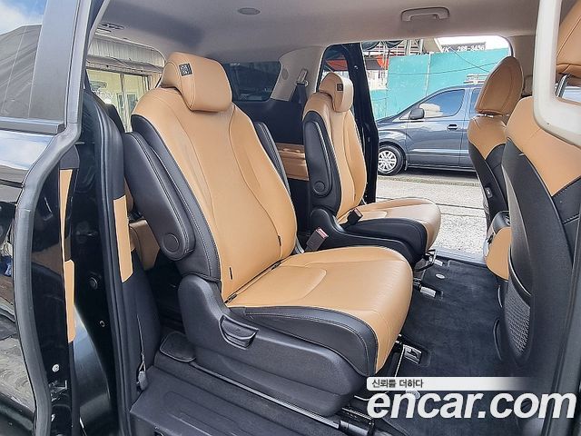 Kia Carnival (IV) Diesel 9-Seater Prestige 2023 — фото 10