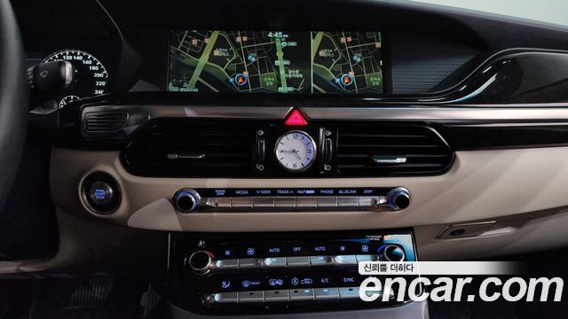 Genesis EQ900 3.3 T-GDI AWD Prestige 2016 — фото 13