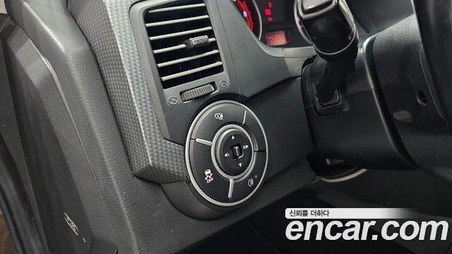 KG Mobility (SsangYong) Korando Sport CX5 2WD PASSION 2015 — фото 16