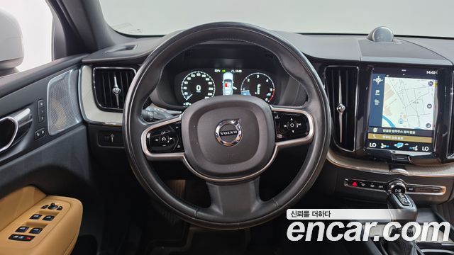 Volvo XC60 (II) D5 Inscription 2018 — фото 13