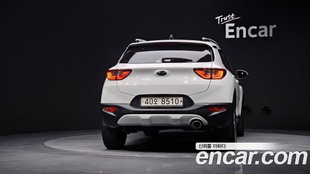 Kia Stonic 1.0 Turbo Trendy 2019 — фото 4
