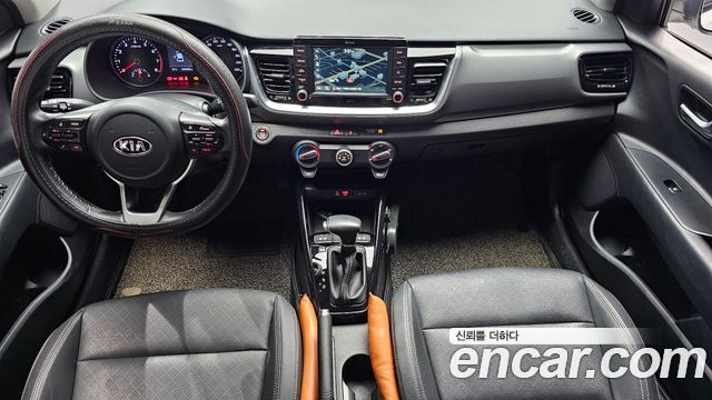 Kia Stonic 1.0 Turbo Trendy 2019 — фото 7
