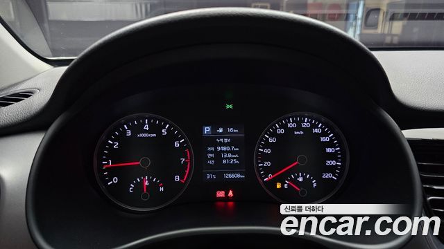 Kia Stonic 1.0 Turbo Trendy 2019 — фото 8