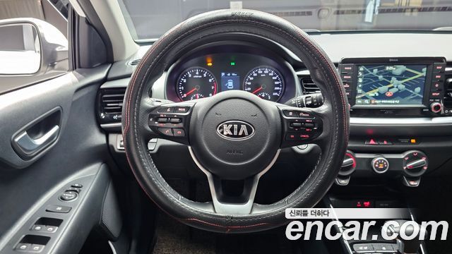 Kia Stonic 1.0 Turbo Trendy 2019 — фото 13