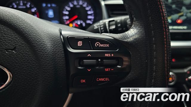 Kia Stonic 1.0 Turbo Trendy 2019 — фото 29