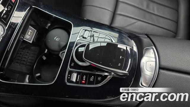 Mercedes-Benz E-Class (W213) E450 4MATIC Cabriolet 2019 — фото 17