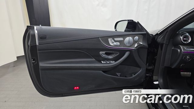 Mercedes-Benz E-Class (W213) E450 4MATIC Cabriolet 2019 — фото 24