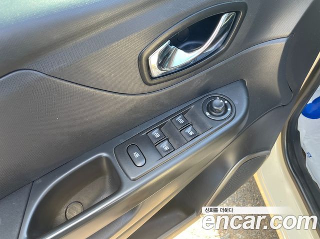 Renault Korea QM3 LE 2015 — фото 3
