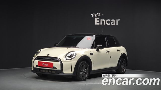MINI Cooper 5Door Classic Third Generation
