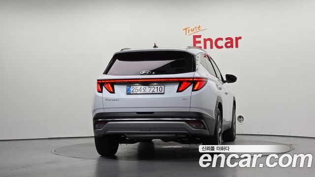 Hyundai Tucson Hybrid (NX4) HEV 1.6 4WD Inspiration 2025 — фото 4
