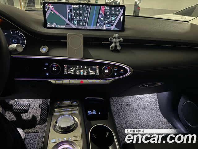 Genesis GV70 2.5T Gasoline 2WD 2021 — фото 3