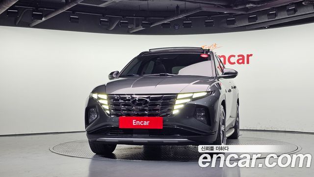 Hyundai Tucson (NX4) Gasoline 1.6 Turbo 4WD Inspiration 2022 — фото 3