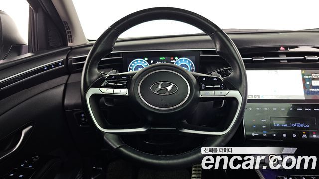 Hyundai Tucson (NX4) Gasoline 1.6 Turbo 4WD Inspiration 2022 — фото 13