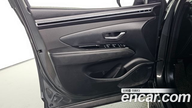 Hyundai Tucson (NX4) Gasoline 1.6 Turbo 4WD Inspiration 2022 — фото 24